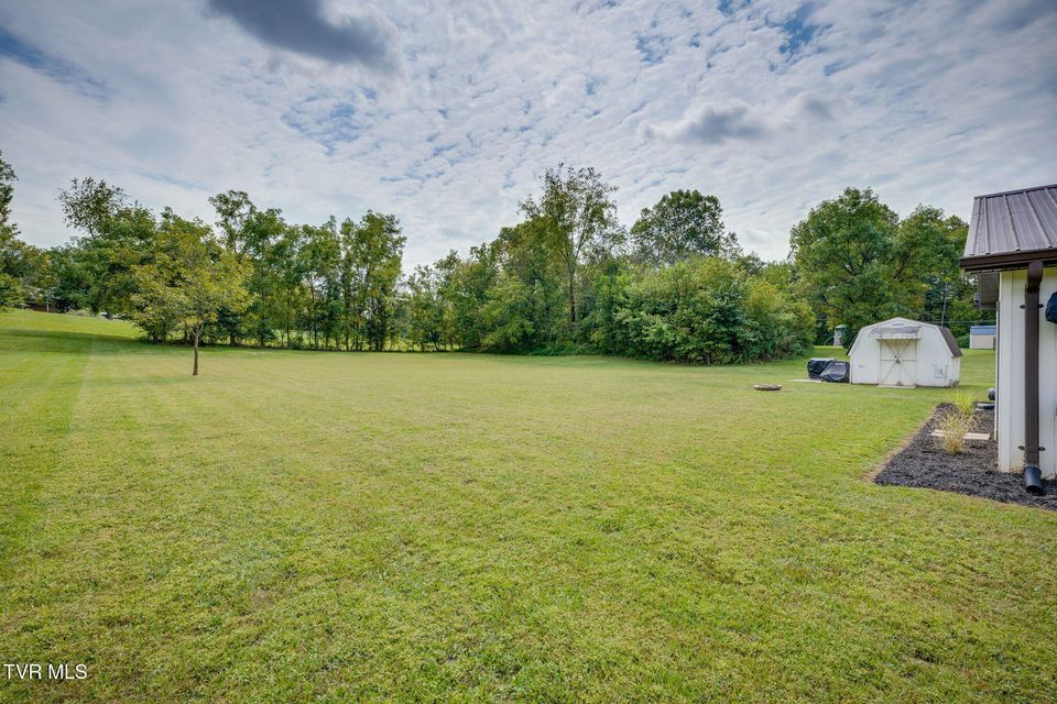 Photo #28: 660 Way Cross Road