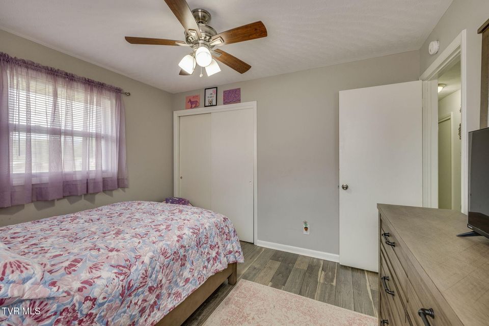 Photo #22: 660 Way Cross Road