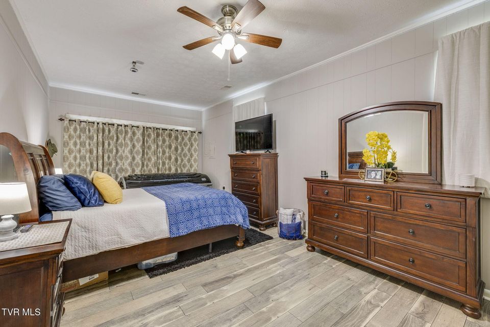 Photo #12: 660 Way Cross Road