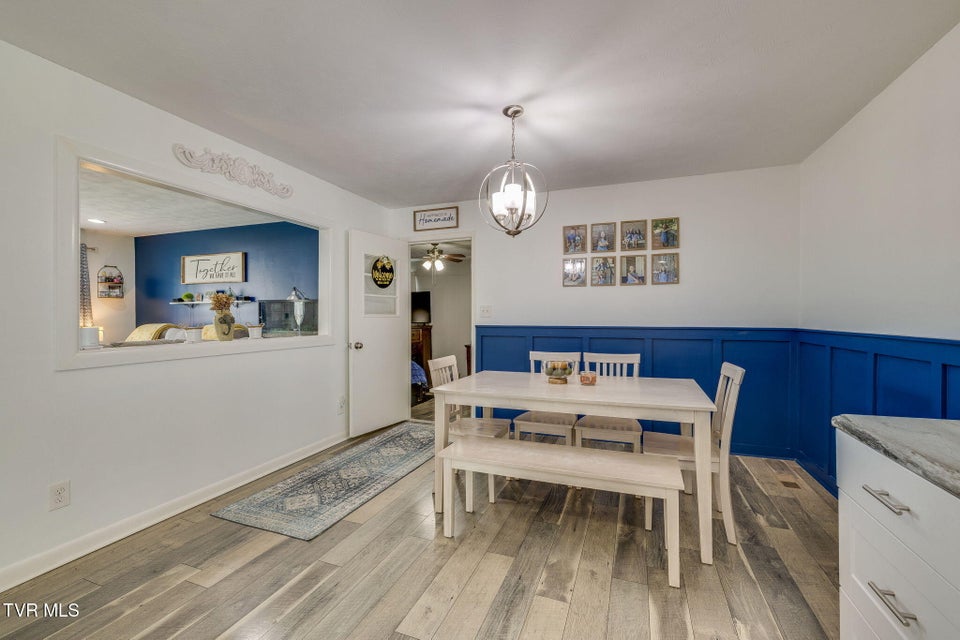 Photo #8: 660 Way Cross Road