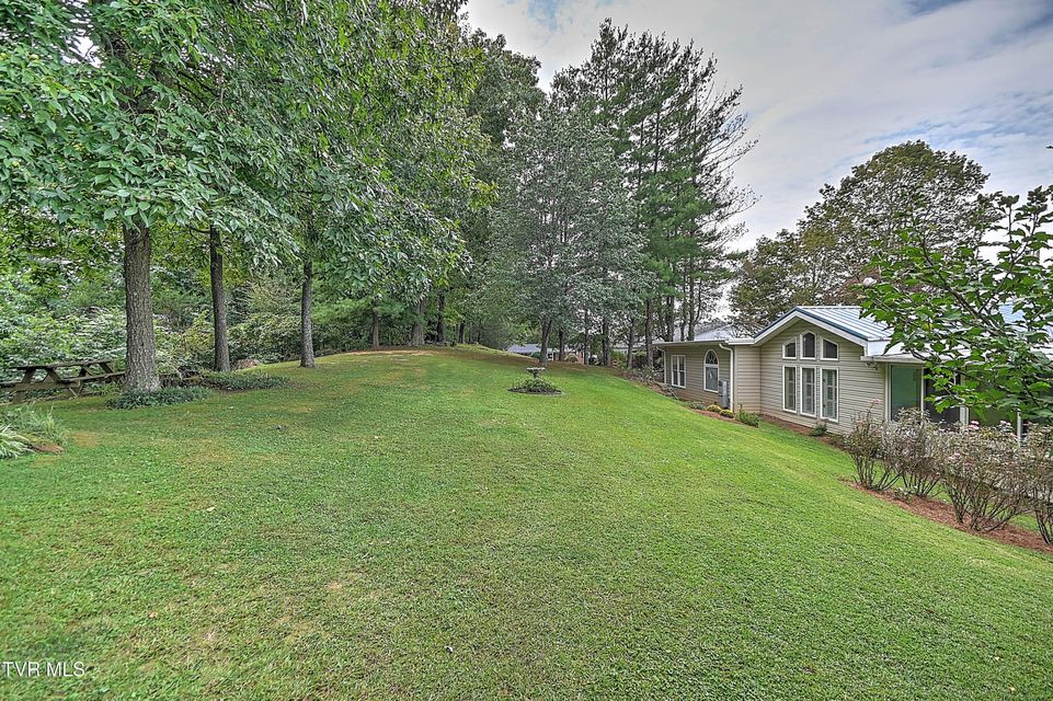 Photo #45: 513 Woodmere Drive