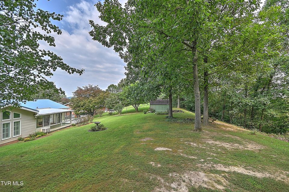 Photo #48: 513 Woodmere Drive