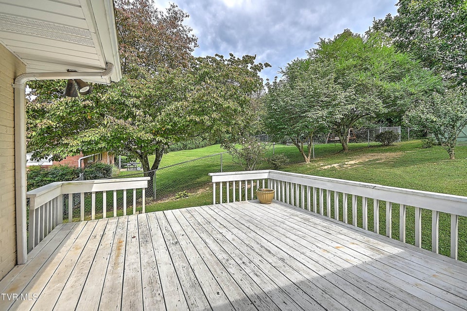 Photo #51: 513 Woodmere Drive
