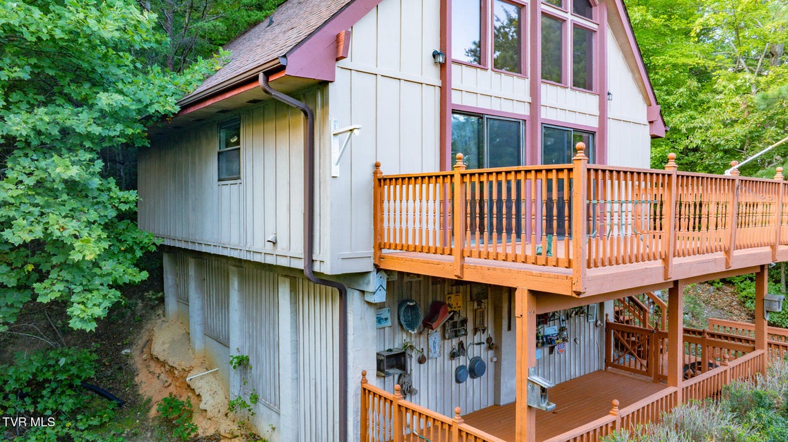Photo #9: 179 Woodhaven Drive