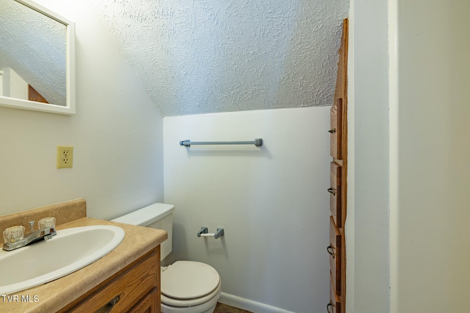 Photo #21: 179 Woodhaven Drive