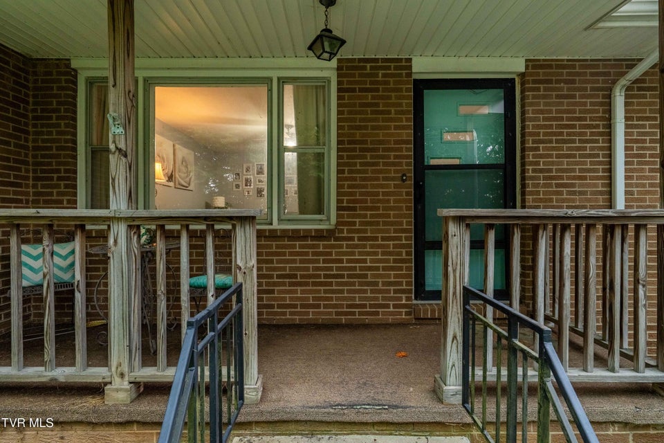 Photo #6: 118 Mountain View Circle