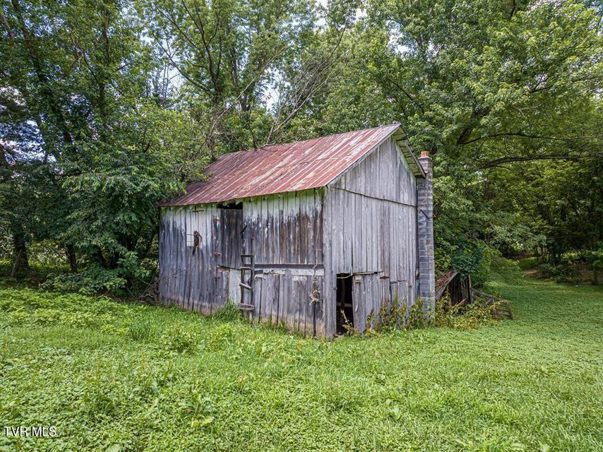Photo #91: 25449 Lee Highway