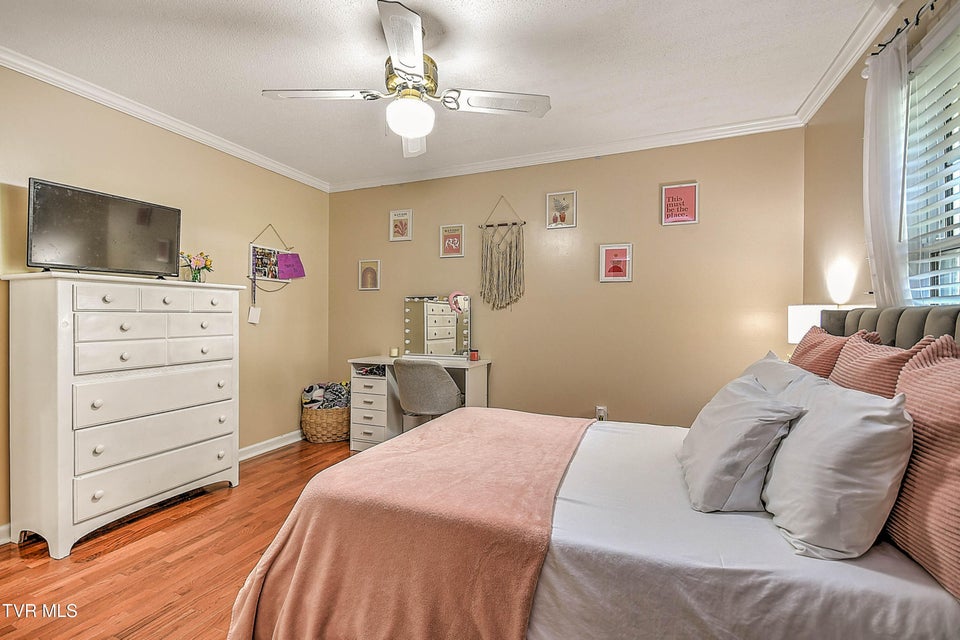 Photo #31: 377 Carlton Road