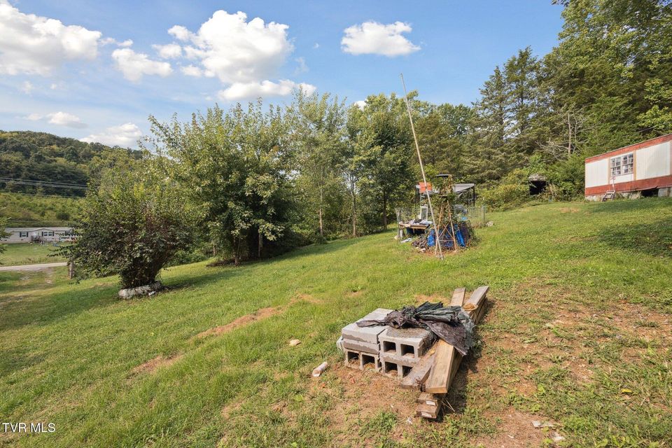 Photo #13: 5020 Kingsport Highway