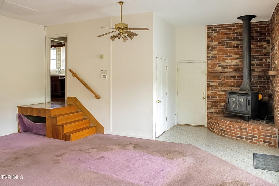 Photo #18: 121 Hope Drive