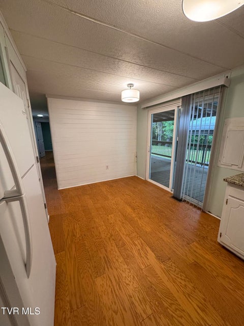 Photo #28: 101 Spar Mill Road