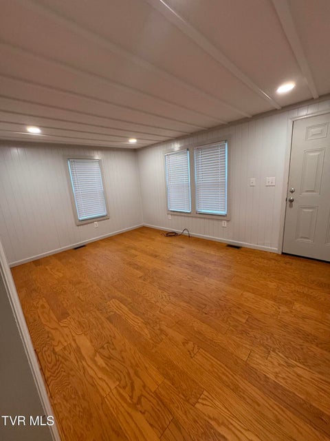 Photo #31: 101 Spar Mill Road