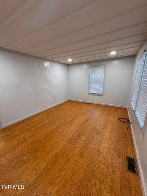 Photo #32: 101 Spar Mill Road