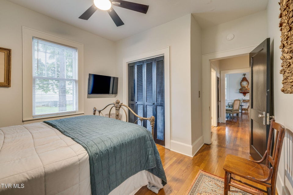 Photo #19: 604 Bravo Street