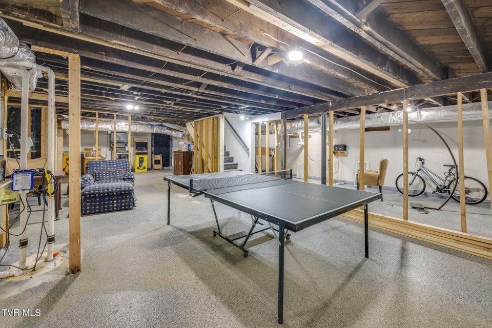 Photo #34: 604 Bravo Street