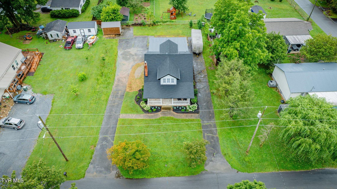 Photo #40: 604 Bravo Street