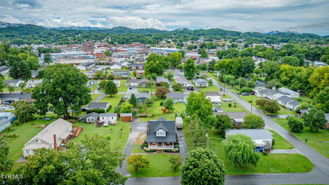 Photo #41: 604 Bravo Street