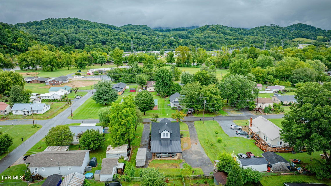 Photo #42: 604 Bravo Street