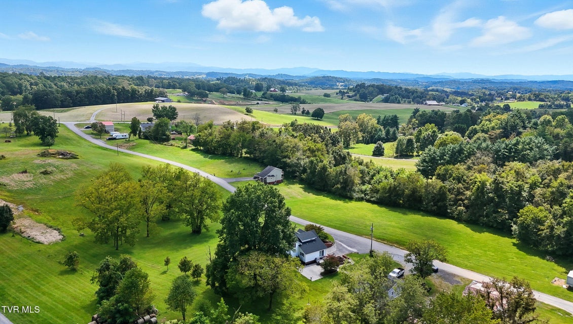 Photo #43: 550 Country View Private Drive 