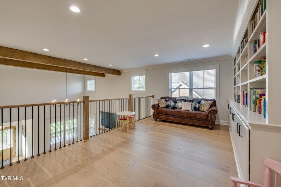 Photo #31: 141 Laurel Ridge Drive