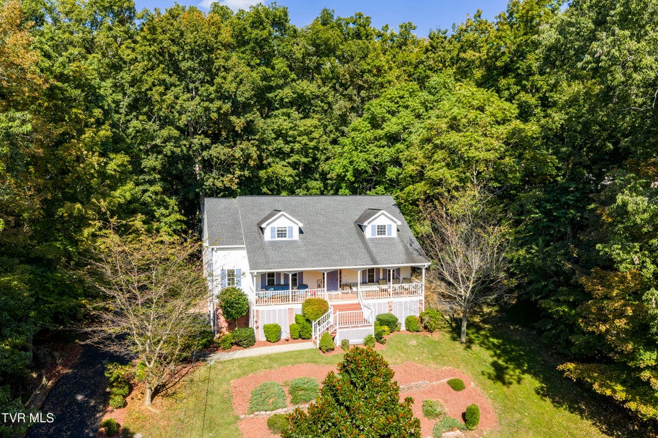 Photo #2: 144 Blue Bird Drive