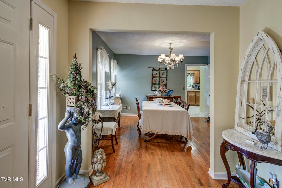 Photo #6: 144 Blue Bird Drive