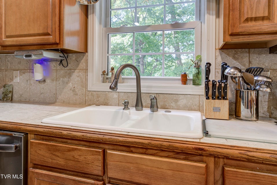 Photo #13: 144 Blue Bird Drive