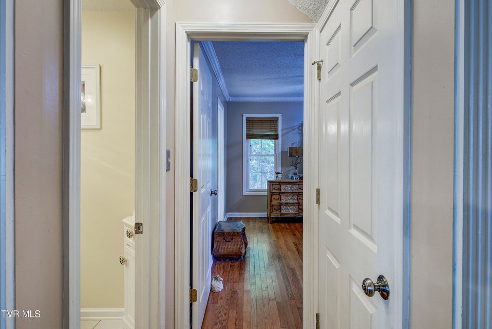 Photo #20: 144 Blue Bird Drive