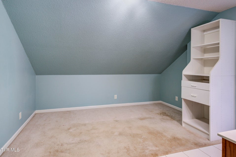 Photo #37: 144 Blue Bird Drive