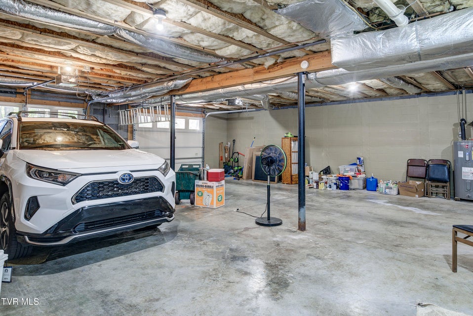 Photo #46: 144 Blue Bird Drive