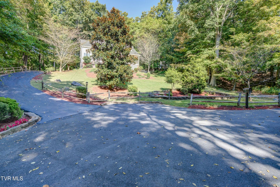 Photo #69: 144 Blue Bird Drive