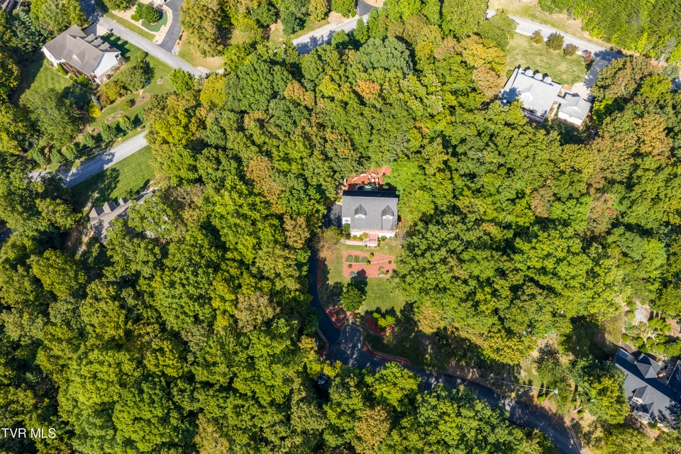 Photo #78: 144 Blue Bird Drive