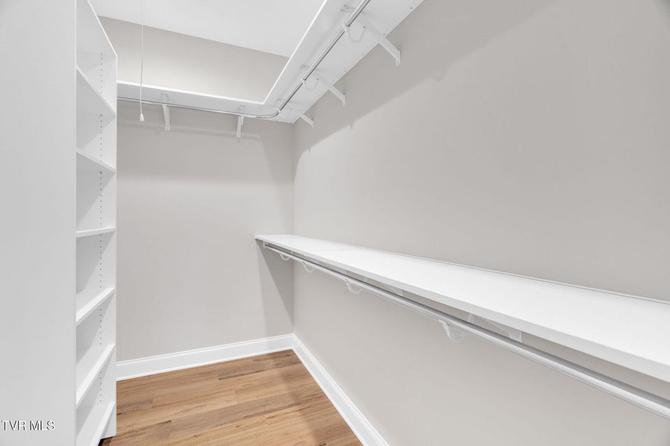 Photo #11: 568 Catalina Court