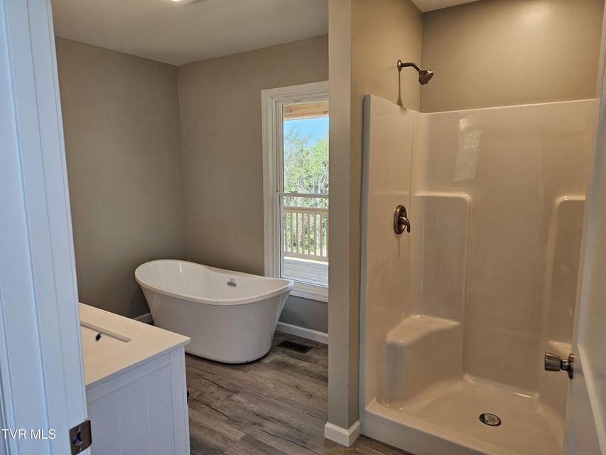 Photo #12: 204 Meadowview Road