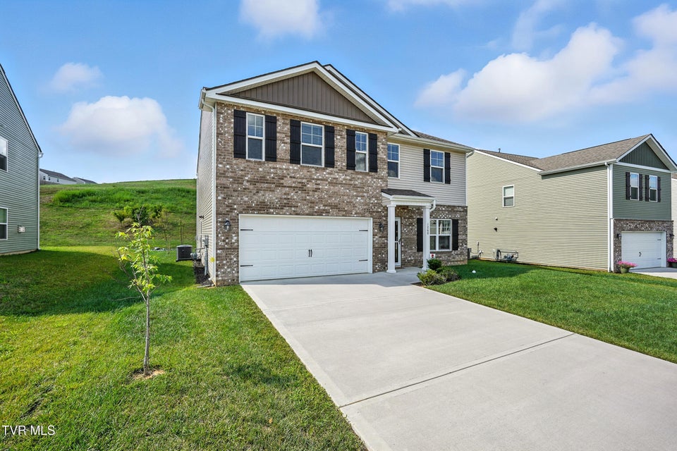 Photo #4: 1260 Valley Parke Drive