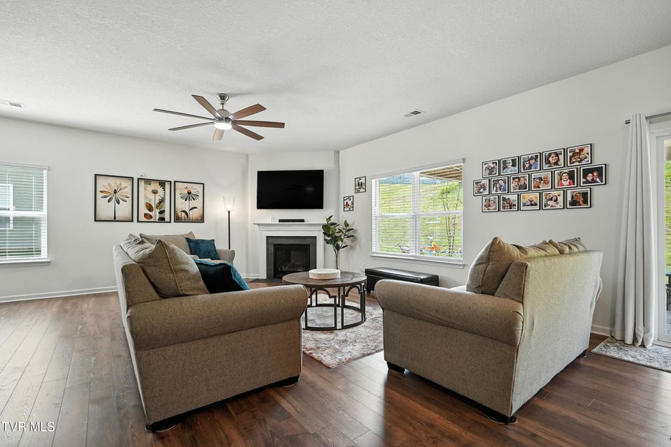 Photo #21: 1260 Valley Parke Drive