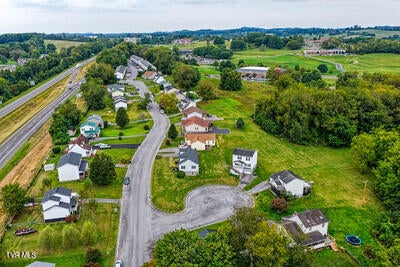 Photo #30: 684 Hallock Circle