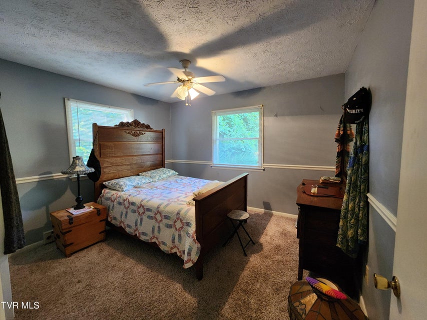 Photo #15: 6219 Laurel Grove Road