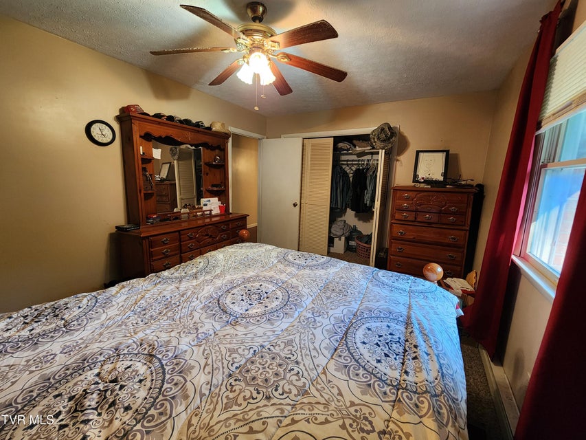 Photo #19: 6219 Laurel Grove Road