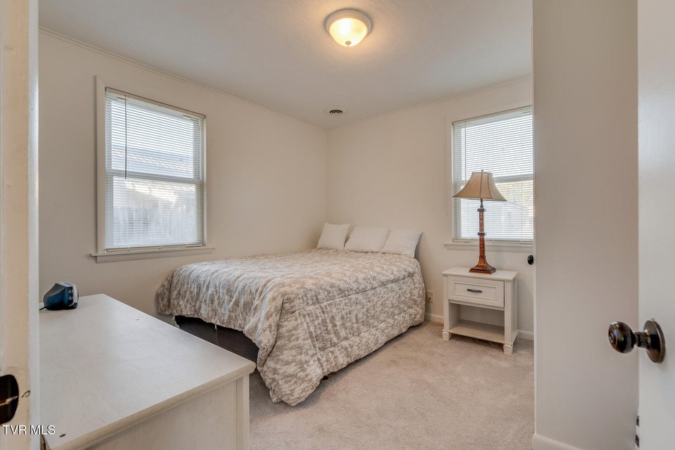 Photo #10: 1528 Carolina Avenue