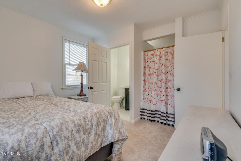 Photo #12: 1528 Carolina Avenue