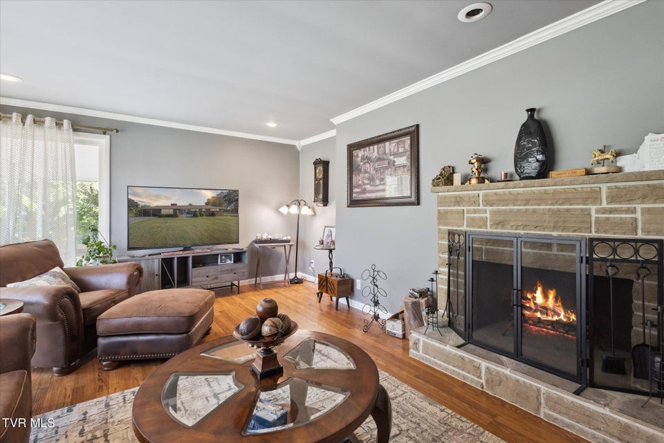 Photo #6: 120 Sylvan Drive