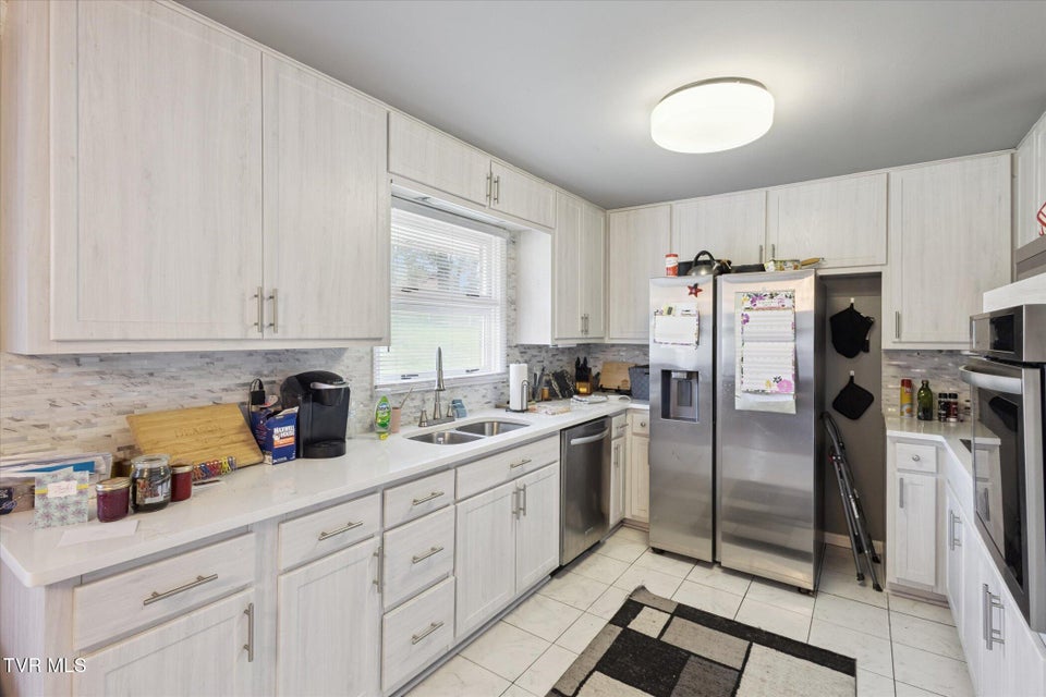 Photo #9: 120 Sylvan Drive