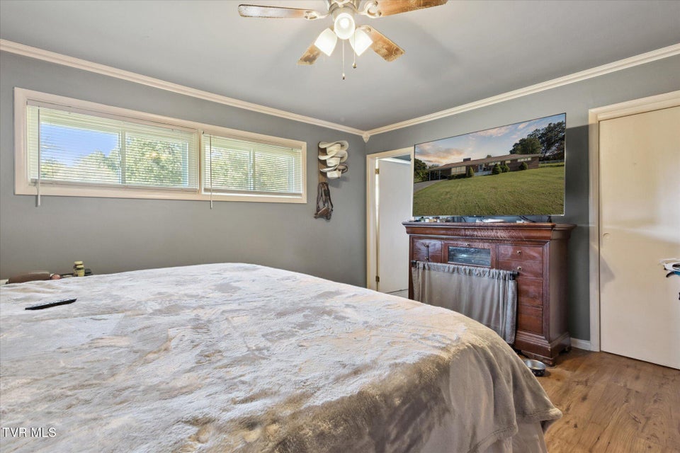 Photo #24: 120 Sylvan Drive
