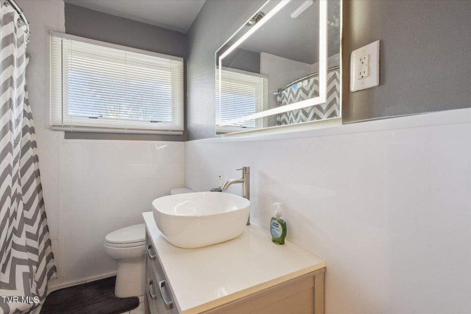 Photo #26: 120 Sylvan Drive