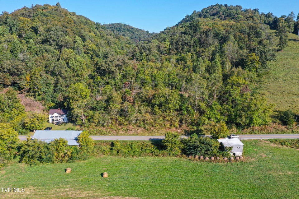 Photo #10: 1118 Tazewell Hwy