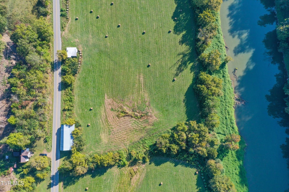 Photo #12: 1118 Tazewell Hwy