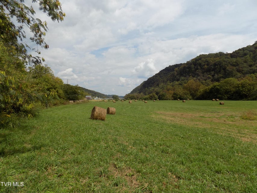 Photo #13: 1118 Tazewell Hwy