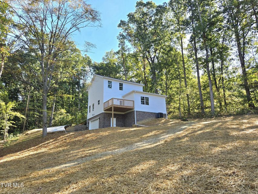 Photo #7: 358 Highland Road