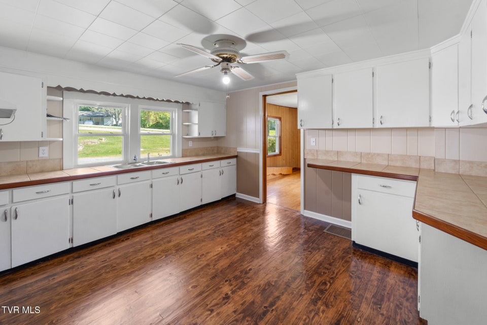 Photo #10: 9494 Porterfield Highway